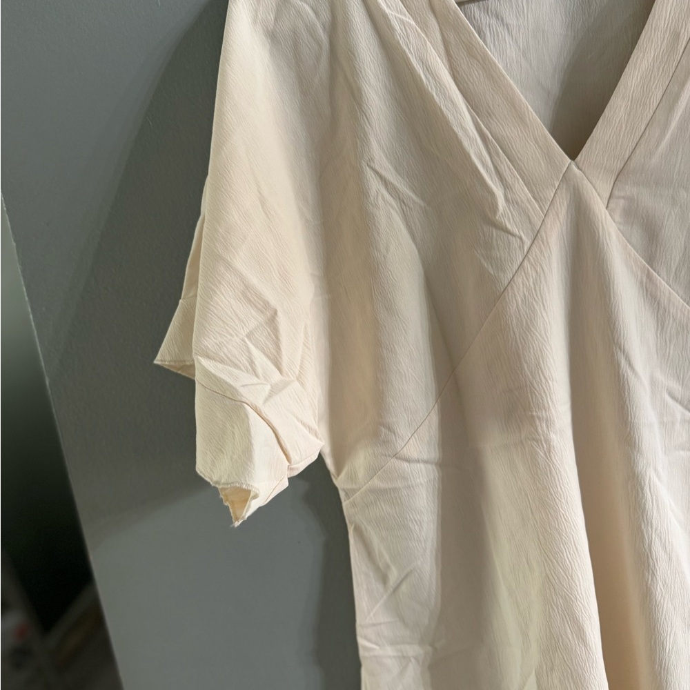 Cupshe Cream V-Neck Ruffle Dress - Picture 4 of 6